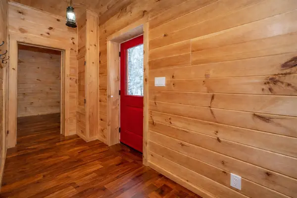 1536 NORTH PORTAGE RD, Lake Of Bays, ON P1H 2J6