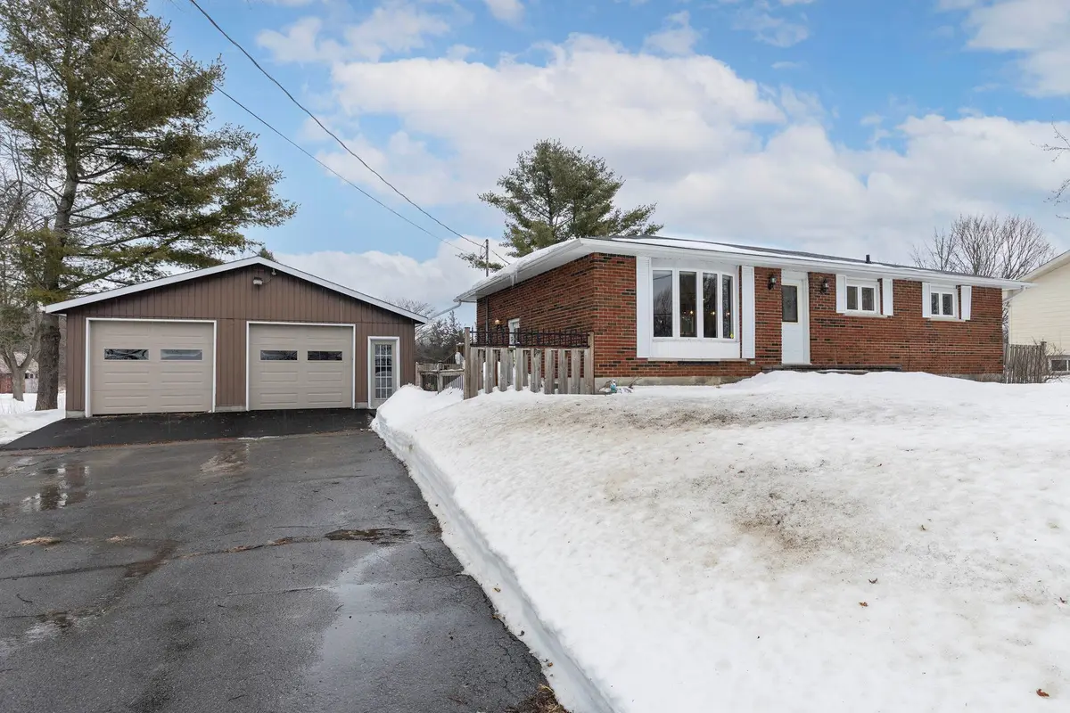 3837 Holmes RD, Frontenac, ON K0H 1X0