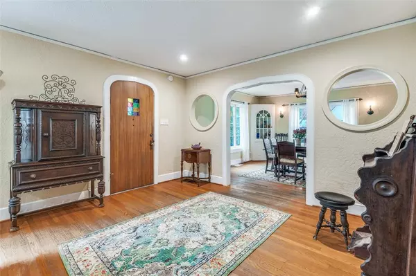 Dallas, TX 75208,700 N Oak Cliff Boulevard