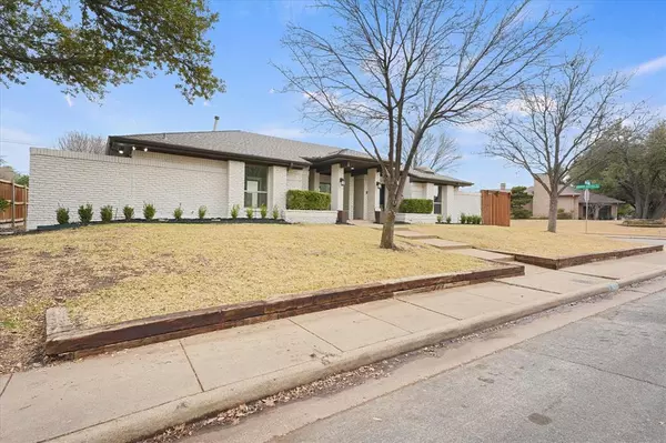 Dallas, TX 75248,16102 Red Cedar Trail