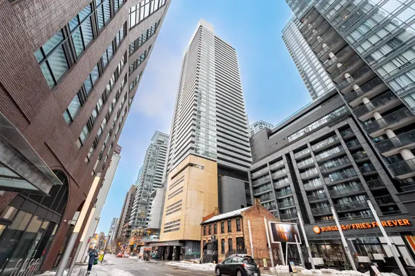 80 John ST #2303, Toronto C01, ON M5V 3X4