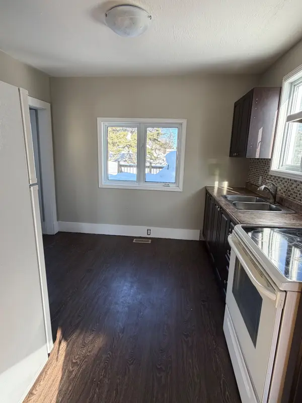 6 Dominion AVE, Kapuskasing, ON P5N 1N6