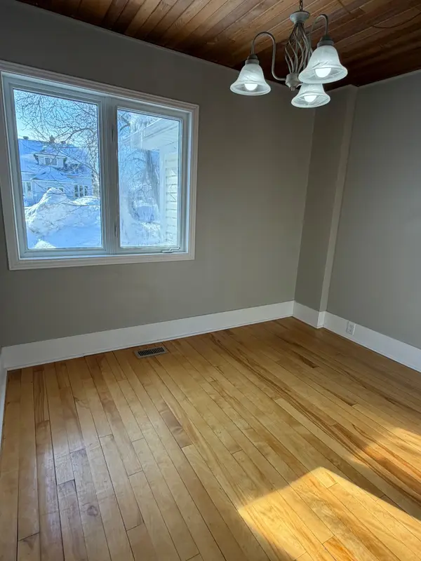 6 Dominion AVE, Kapuskasing, ON P5N 1N6