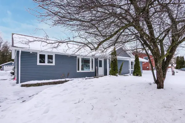 525 Augusta ST,  Saugeen Shores,  ON N0H 2L0