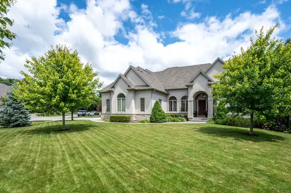 1465 Shore RD, London South, ON N6K 4Z8