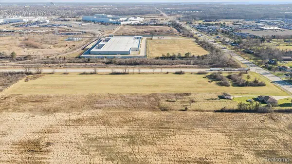 VL Gibraltar RD, Flat Rock, MI 48134