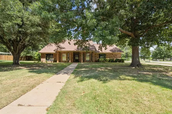 105 Tanglewood, Stephenville, TX 76401