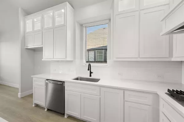 Mansfield, TX 76063,1202 Flock Drive