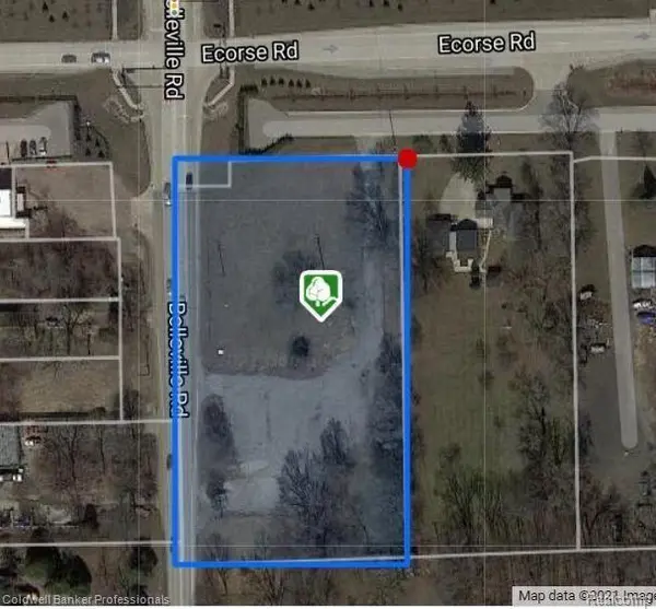 7585 BELLEVILLE RD, Van Buren Twp, MI 48111