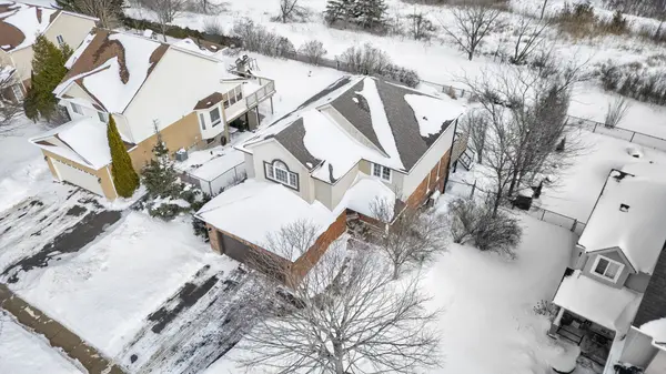 87 Hunter RD, Orangeville, ON L9W 5C3