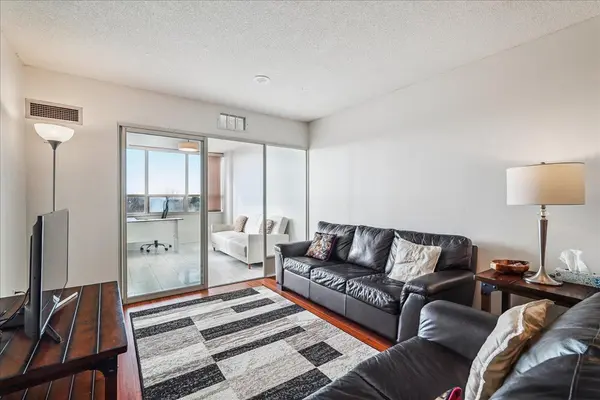 30 Malta AVE #504, Brampton, ON L6Y 4S5