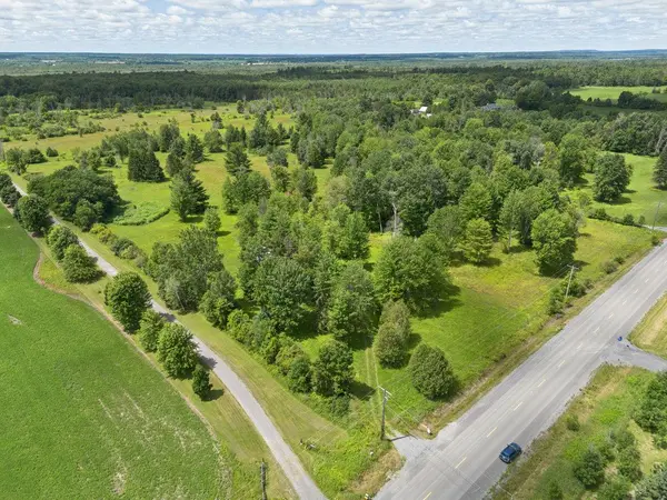 3117 Torwood DR, Constance Bay - Dunrobin - Kilmaurs - Woodlawn, ON K0A 1T0