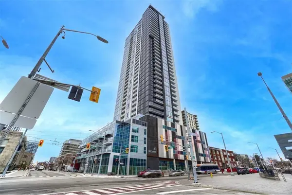 60 Frederick ST #3413, Kitchener, ON N2H 0C7