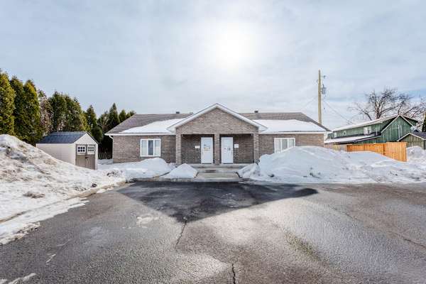 1107 Gretchen CT, Cornwall, ON K6H 6T2
