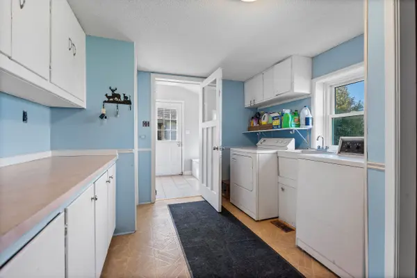 11618 Burnaby RD, Wainfleet, ON L0S 1V0