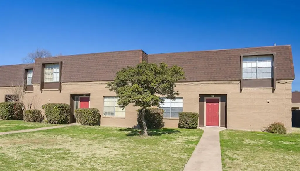2400 Buffalo Gap Road, Abilene, TX 79605