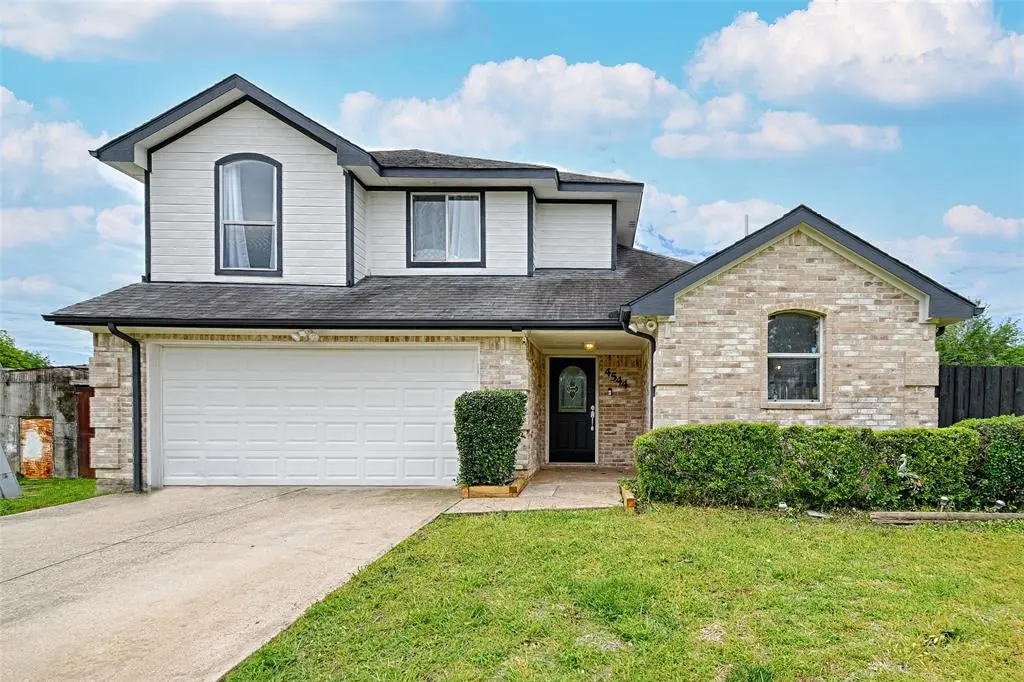 4544 N Shore Drive, The Colony, TX 75056