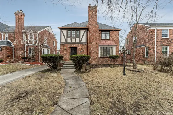 16814 Edinborough RD, Detroit, MI 48219