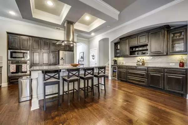 417 Middleton Drive, Roanoke, TX 76262