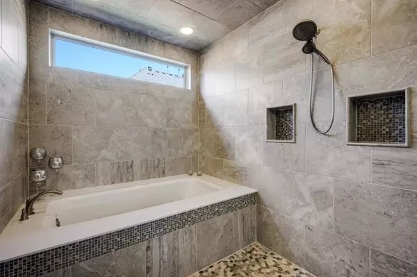 Roanoke, TX 76262,417 Middleton Drive