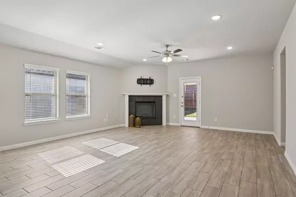 Burleson, TX 76028,1008 Wasatch Court