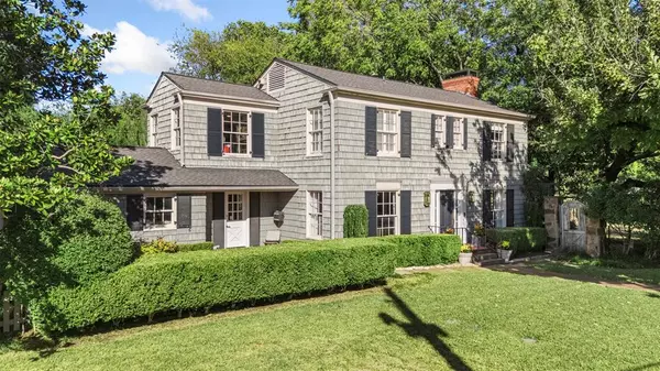 Dallas, TX 75209,6902 Robin Road