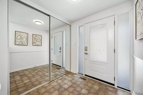 Toronto C15, ON M2H 1L2,5 Remora Royal WAY