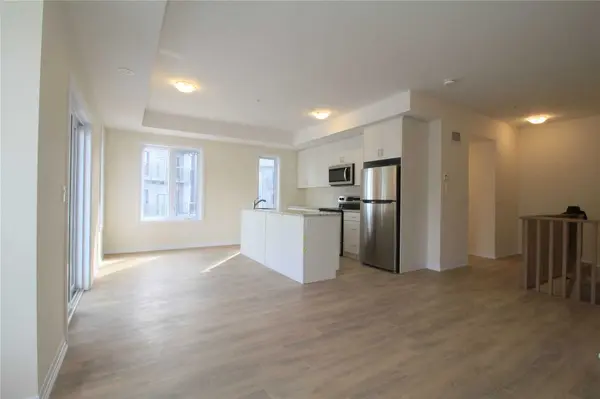 2635 William Jackson DR #304, Pickering, ON L1P 2V8