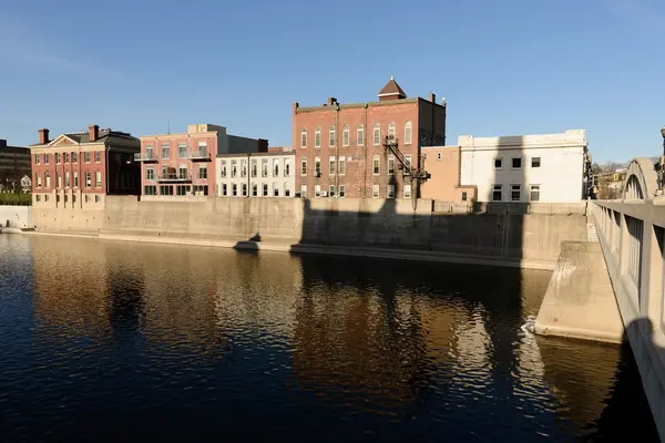 12 Water ST N #3, Cambridge, ON N1R 3B1