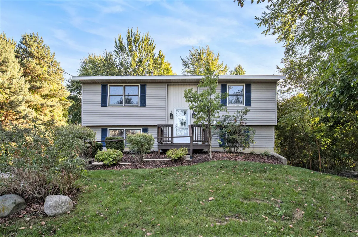 5366 Pierce ST, Allendale Twp, MI 49401