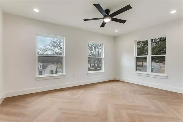 Fort Worth, TX 76116,3851 Pelham Road