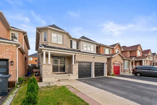 14 Gaspe RD, Brampton, ON L6S 0A4