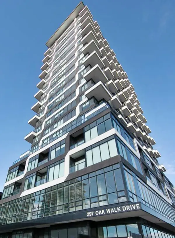 297 Oak Walk DR #201 MED, Oakville, ON L6H 6Z3