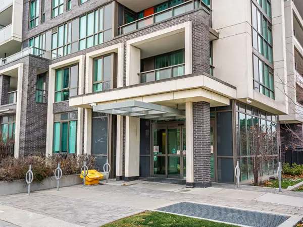 80 Esther Lorrie DR #720, Toronto W10, ON M9W 4V1