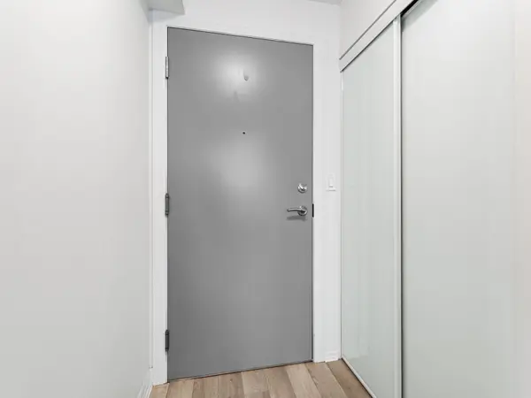 80 Esther Lorrie DR #720, Toronto W10, ON M9W 4V1