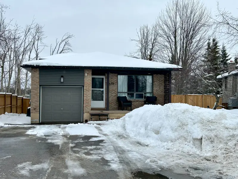578 Highland CRES, Brock, ON L0K 1A0