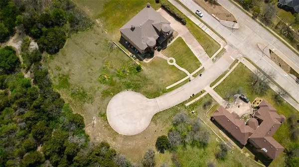 2406 Lookout Court, Cedar Hill, TX 75104