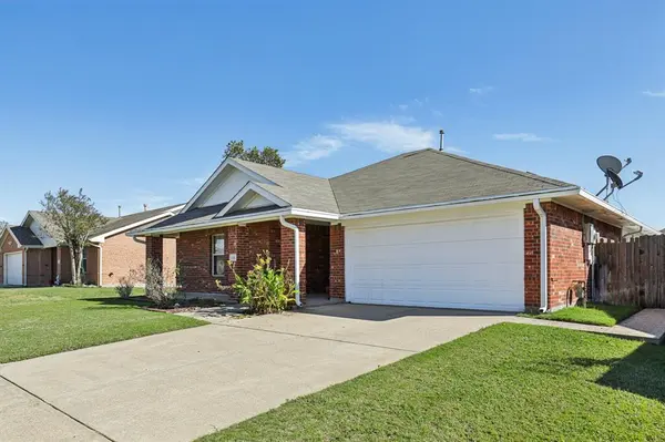 115 Pebble Creek Lane, Terrell, TX 75160