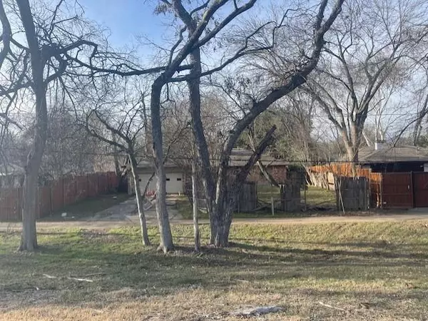 Dallas, TX 75218,8368 San Cristobal Drive