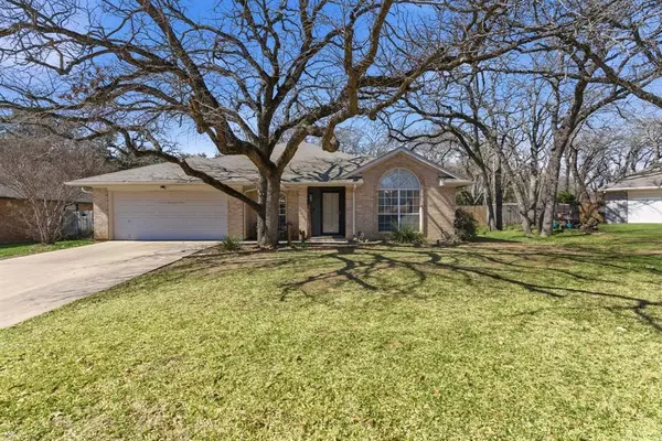 Azle, TX 76020,945 Lake Ridge Drive