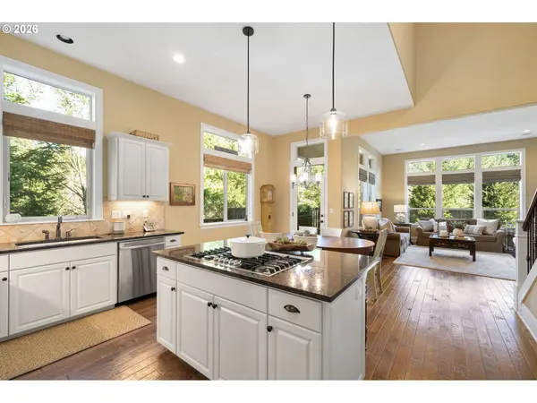 22784 SW 104TH TER, Tualatin, OR 97062