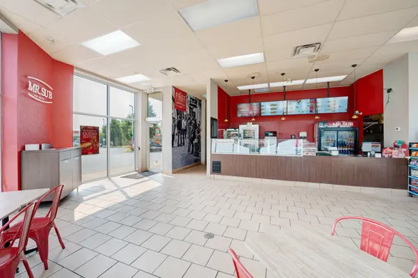 7331 Kingston RD, Toronto E10, ON M1B 5S3