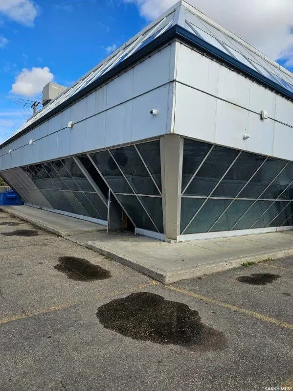 1428 22nd STREET, Saskatoon, SK S7M 0S9