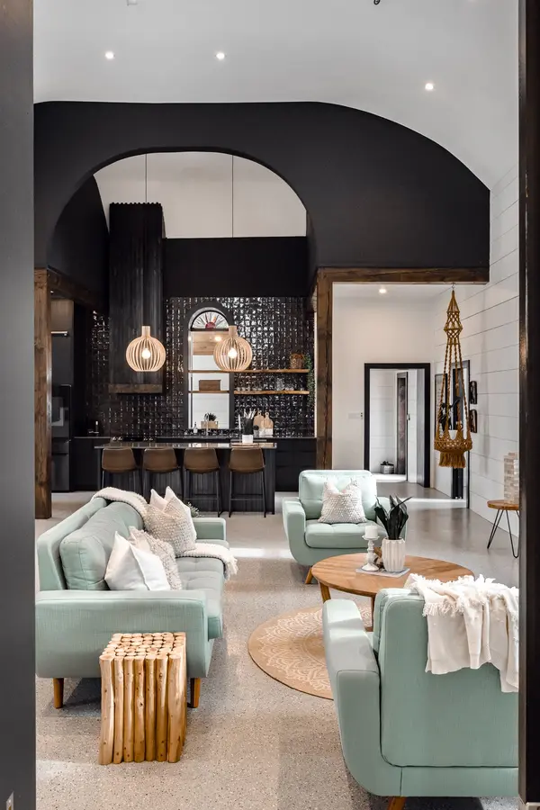 164 Ontario ST, Burk's Falls, ON P0A 1C0