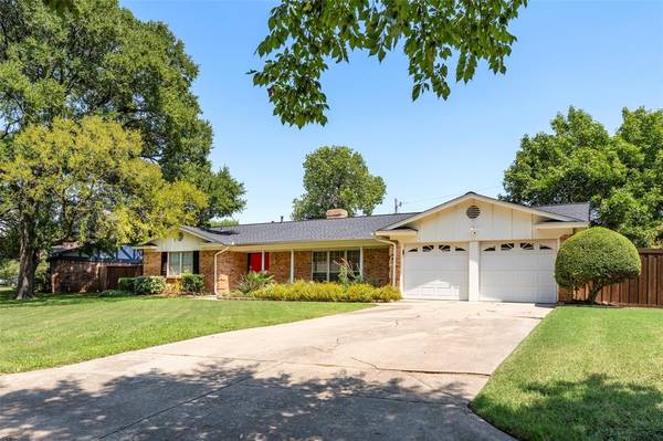 3612 Holland Drive, North Richland Hills, TX 76180