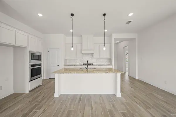 316 Bowrider Lane, Granbury, TX 76049