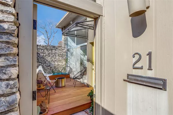 Fort Worth, TX 76116,4500 Westridge Avenue #21