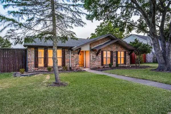 2700 Chancellor Drive, Plano, TX 75074