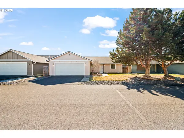 Madras, OR 97741,583 SE PONDEROSA DR