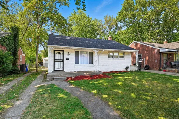 19947 Heyden ST, Detroit, MI 48219